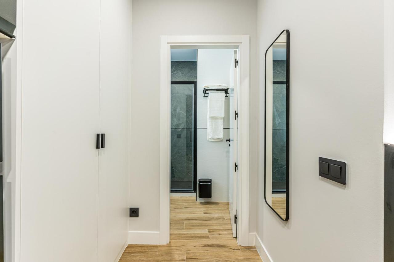 Vr Latina Apartments Madrid Ngoại thất bức ảnh