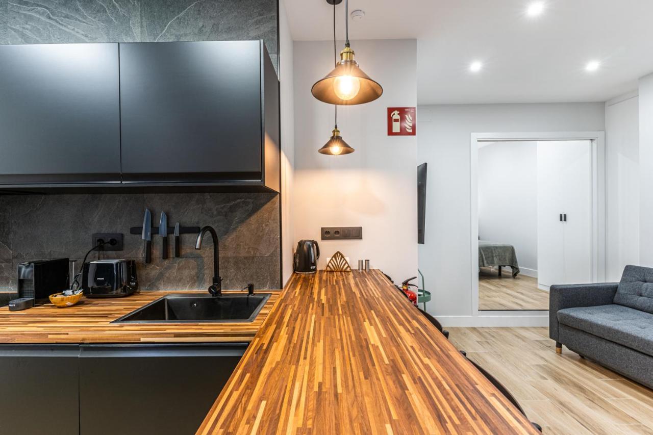 Vr Latina Apartments Madrid Ngoại thất bức ảnh