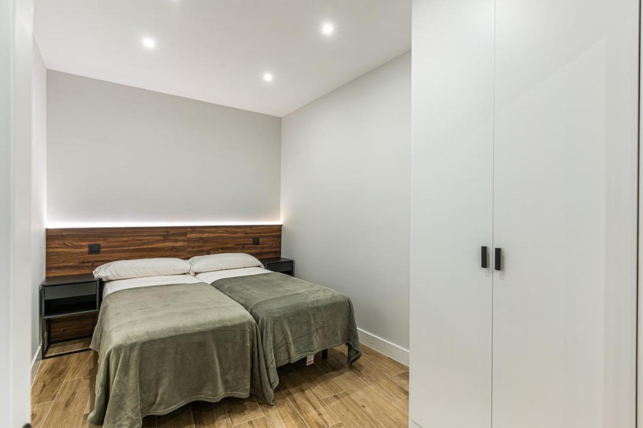 Vr Latina Apartments Madrid Ngoại thất bức ảnh